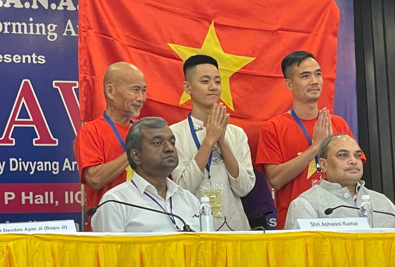 Quantum Bioplasticity Ecosystem: A Neuroplasticity Revolution for the Post‑Newtonian, Post‑AI Era in Education