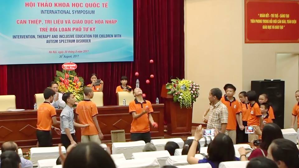 Hội thảo khoa học quốc tế - giáo dục trẻ tự kỉ