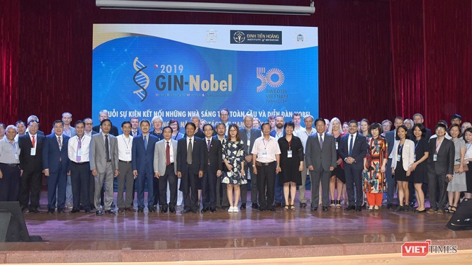 TS Phan Quốc Việt phát biểu tại hội thảo  GIN - Nobel 2019